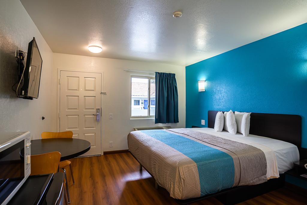Motel 6-Ventura, Ca - Downtown Экстерьер фото