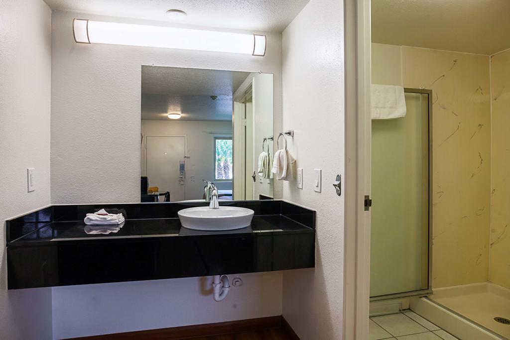 Motel 6-Ventura, Ca - Downtown Экстерьер фото